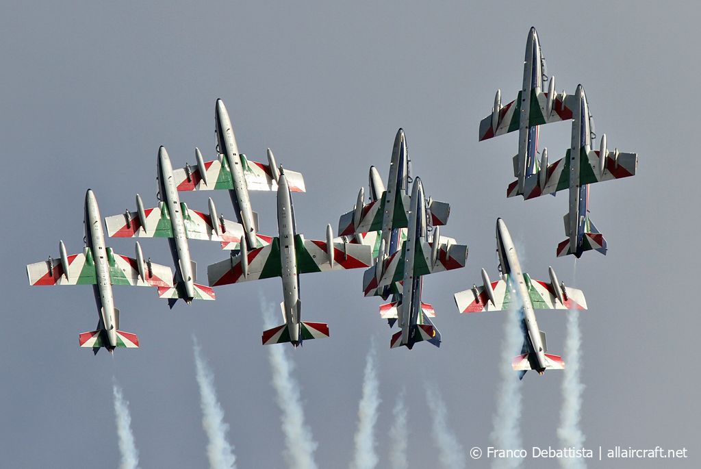 Frecce Tricolori · Aermacchi MB-339PAN · (MLA / LMML)