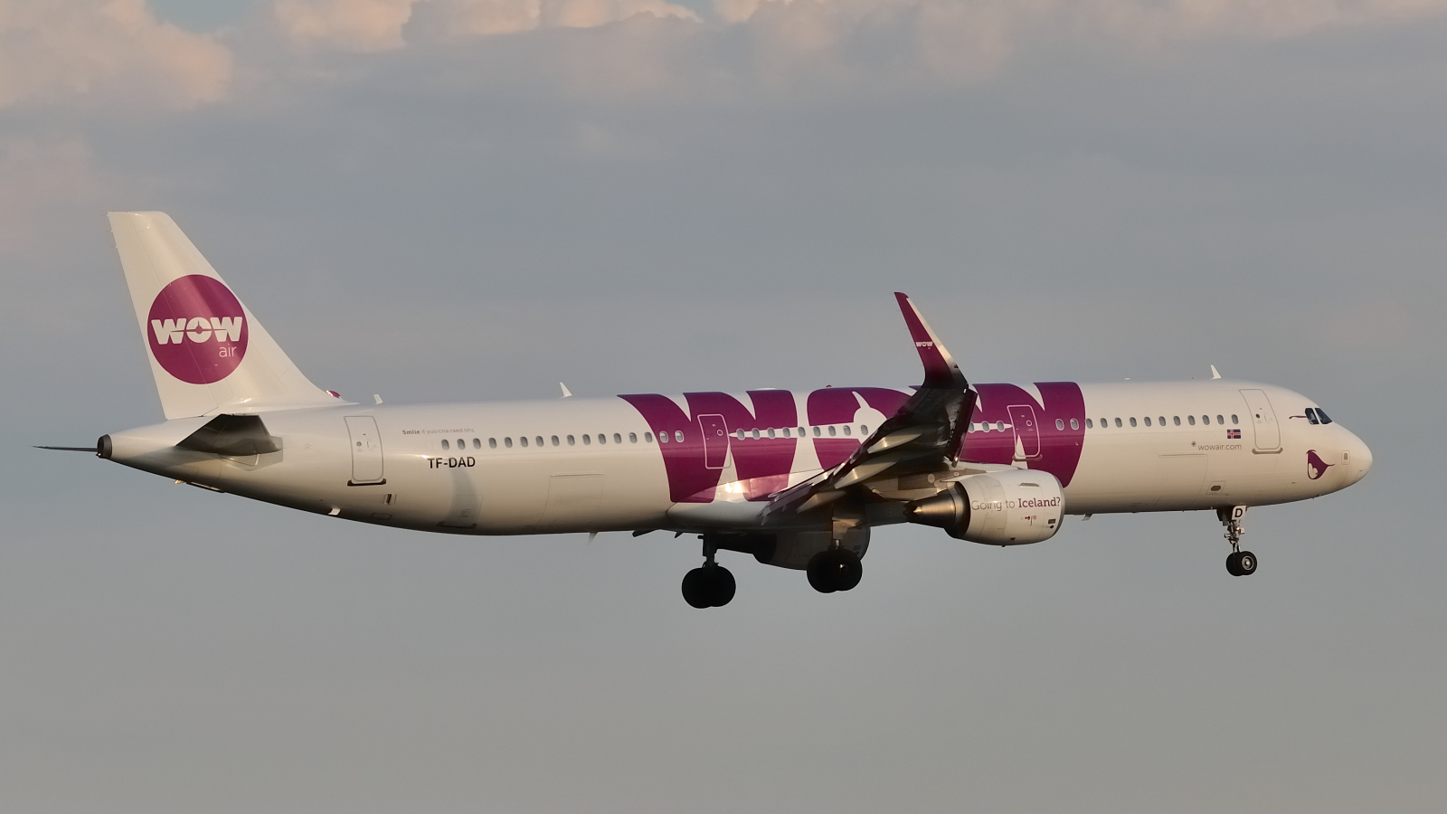 TF-DAD · Airbus A321-211(WL) · (YUL / CYUL)