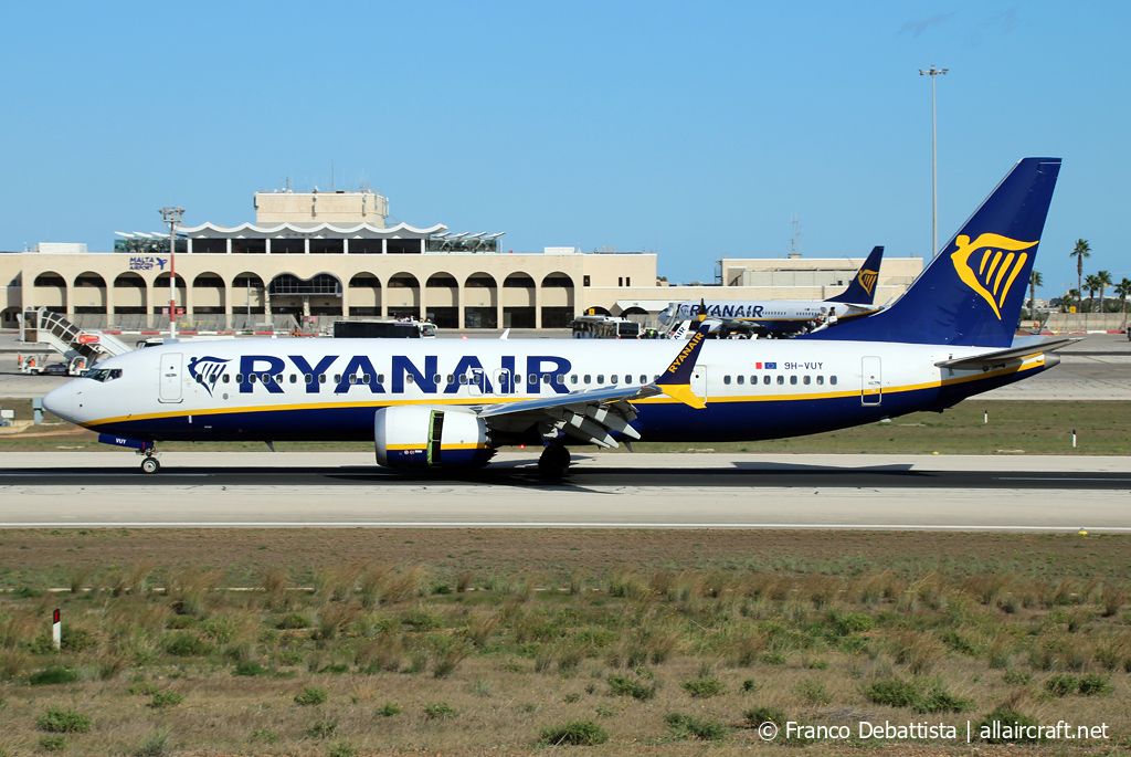 9H-VUY · Boeing 737-8200 MAX · (MLA / LMML)