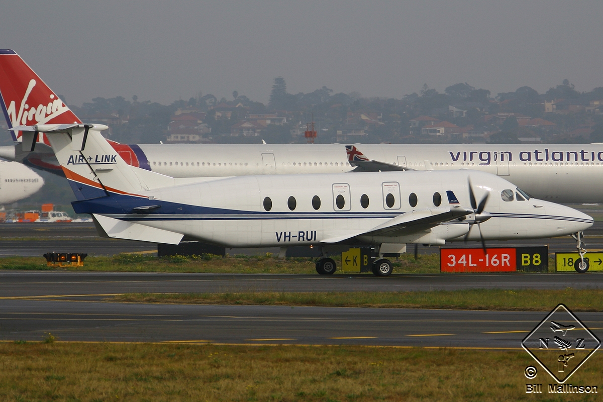 VH-RUI · Beechcraft 1900D · (SYD / YSSY)