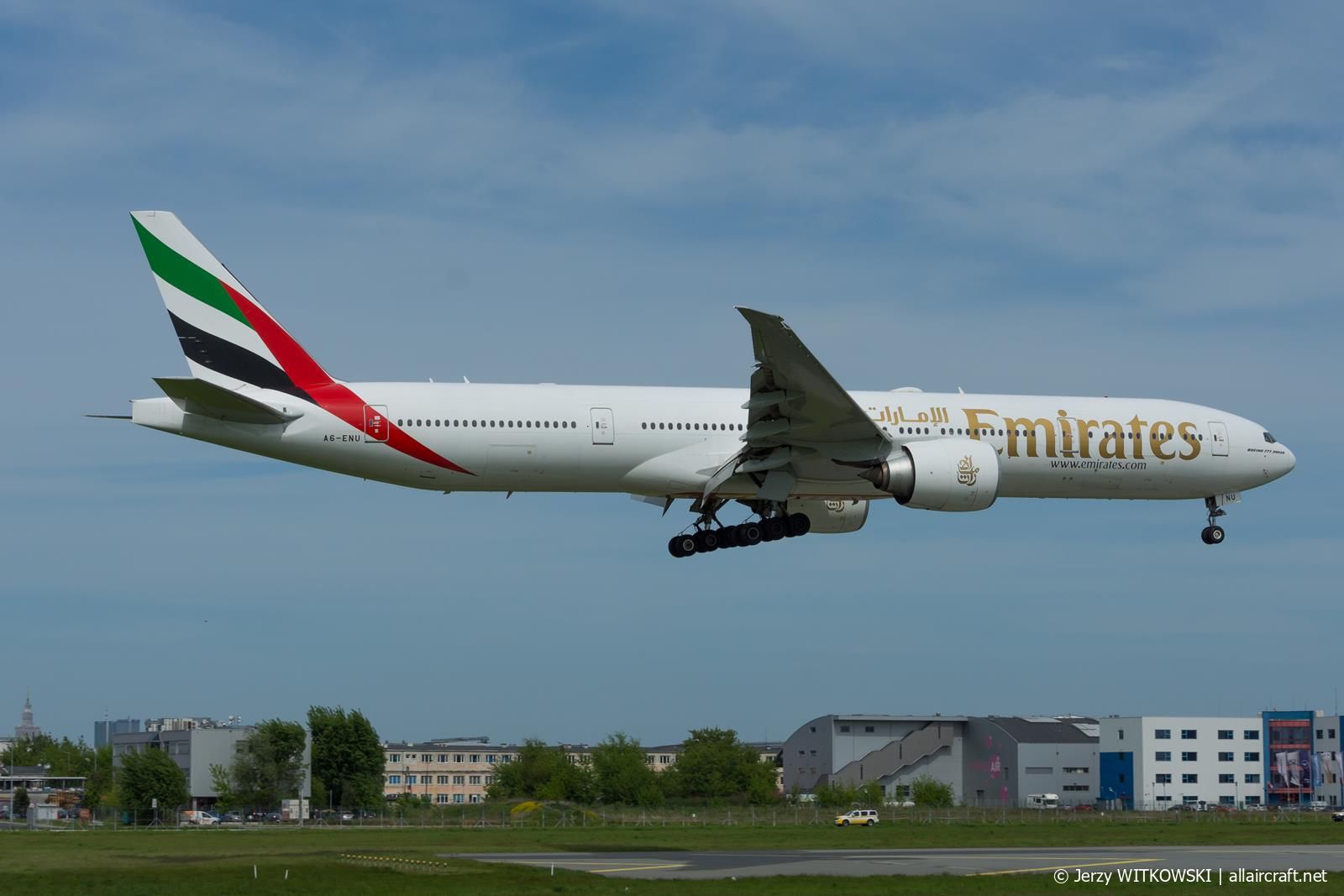 A6-ENU (41367) 2014 Boeing 777-31H(ER)