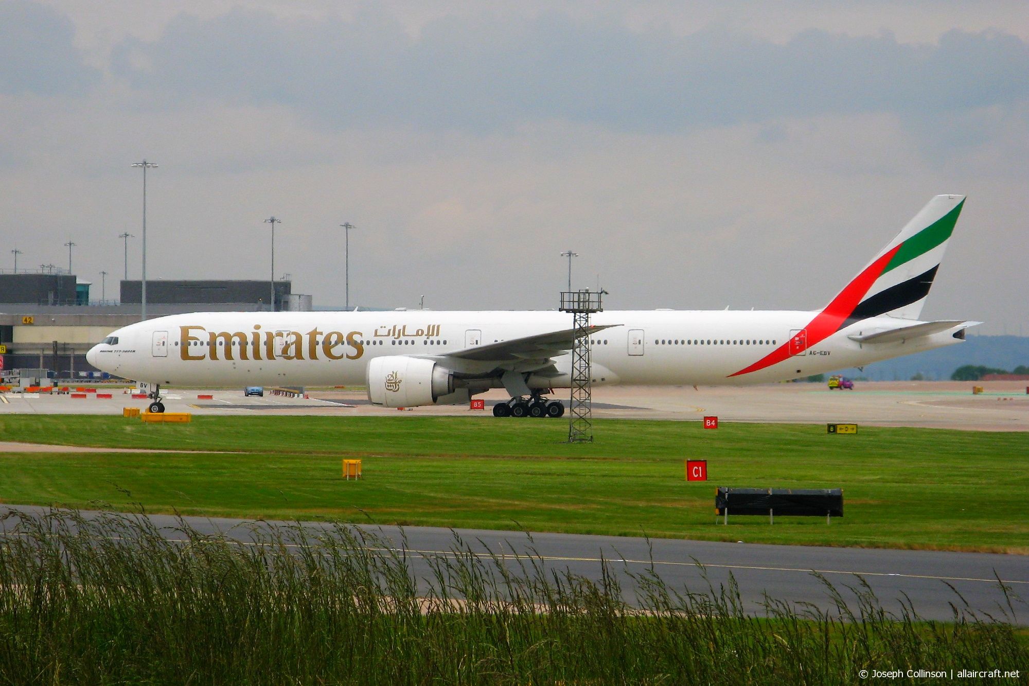 A6-EBV · Boeing 777-31H/ER · (MAN / EGCC)