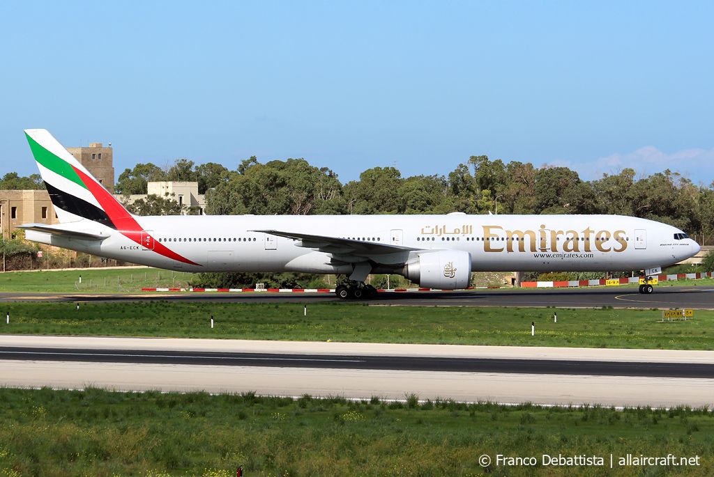 A6-ECK · Boeing 777-31H/ER · (MLA / LMML)