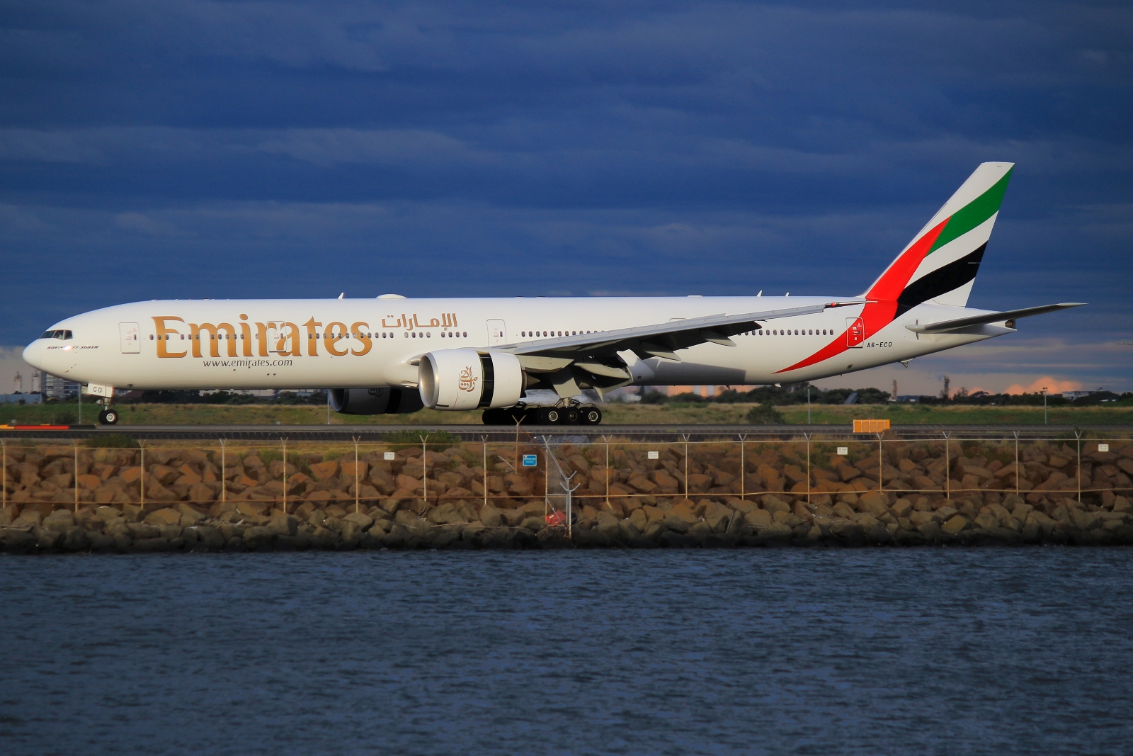 A6-ECO · Boeing 777-36N/ER · (SYD / YSSY)