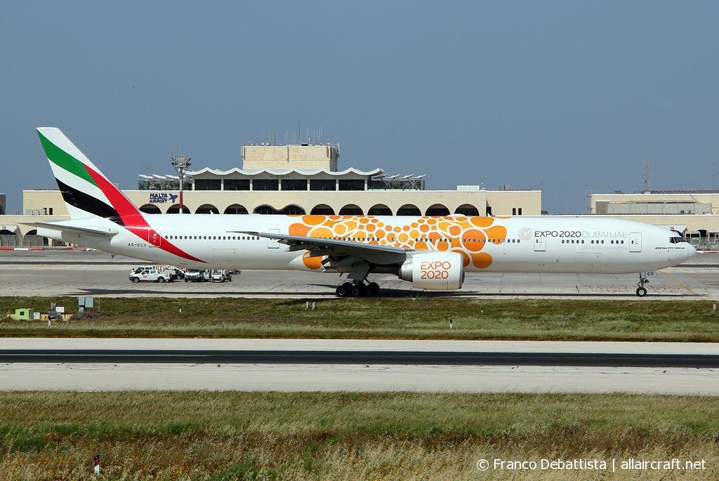 A6-ECU (35593) 2009 Boeing 777-31H(ER)