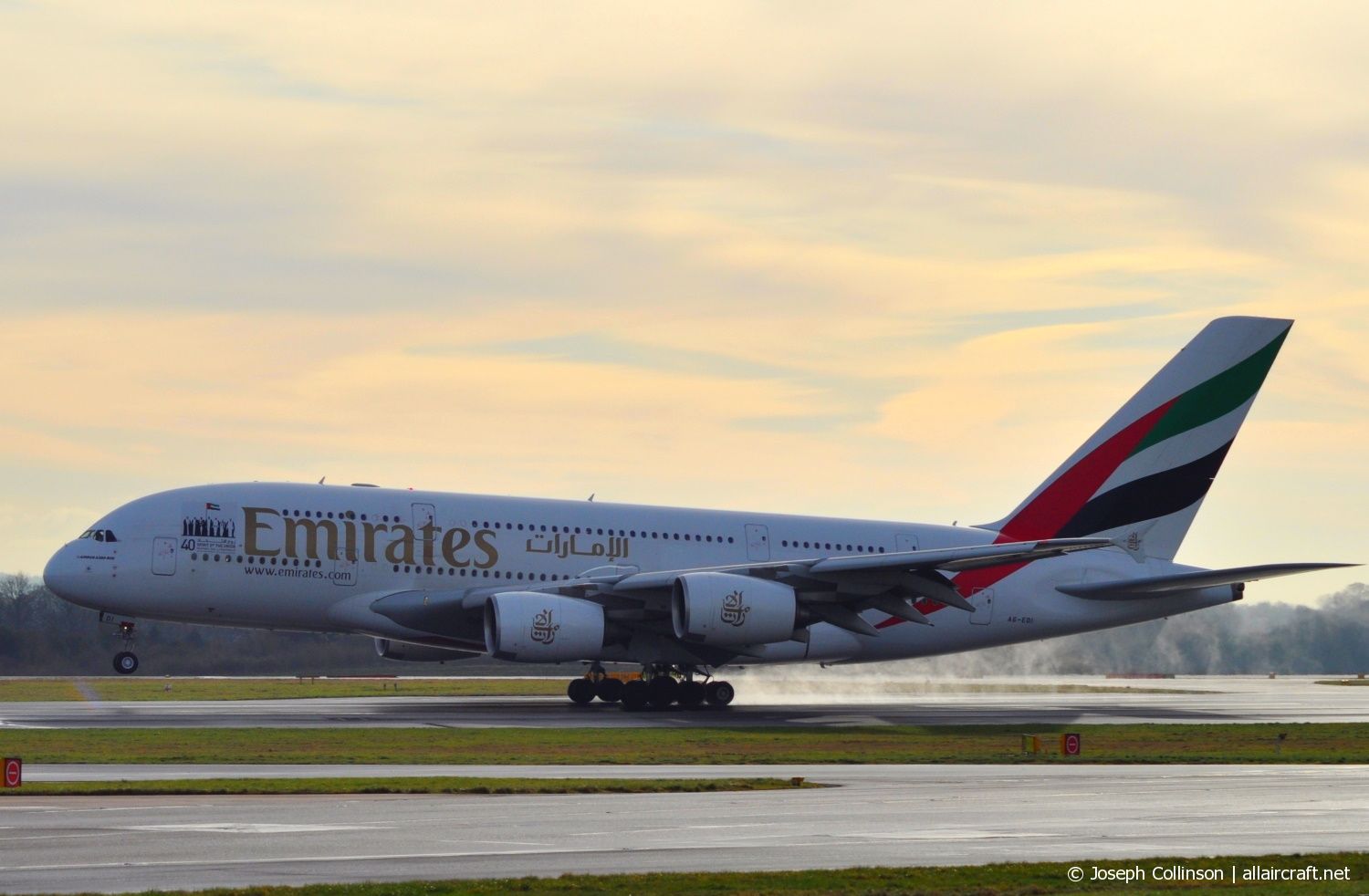 A6-EDI (028) 2009 Airbus A380-861