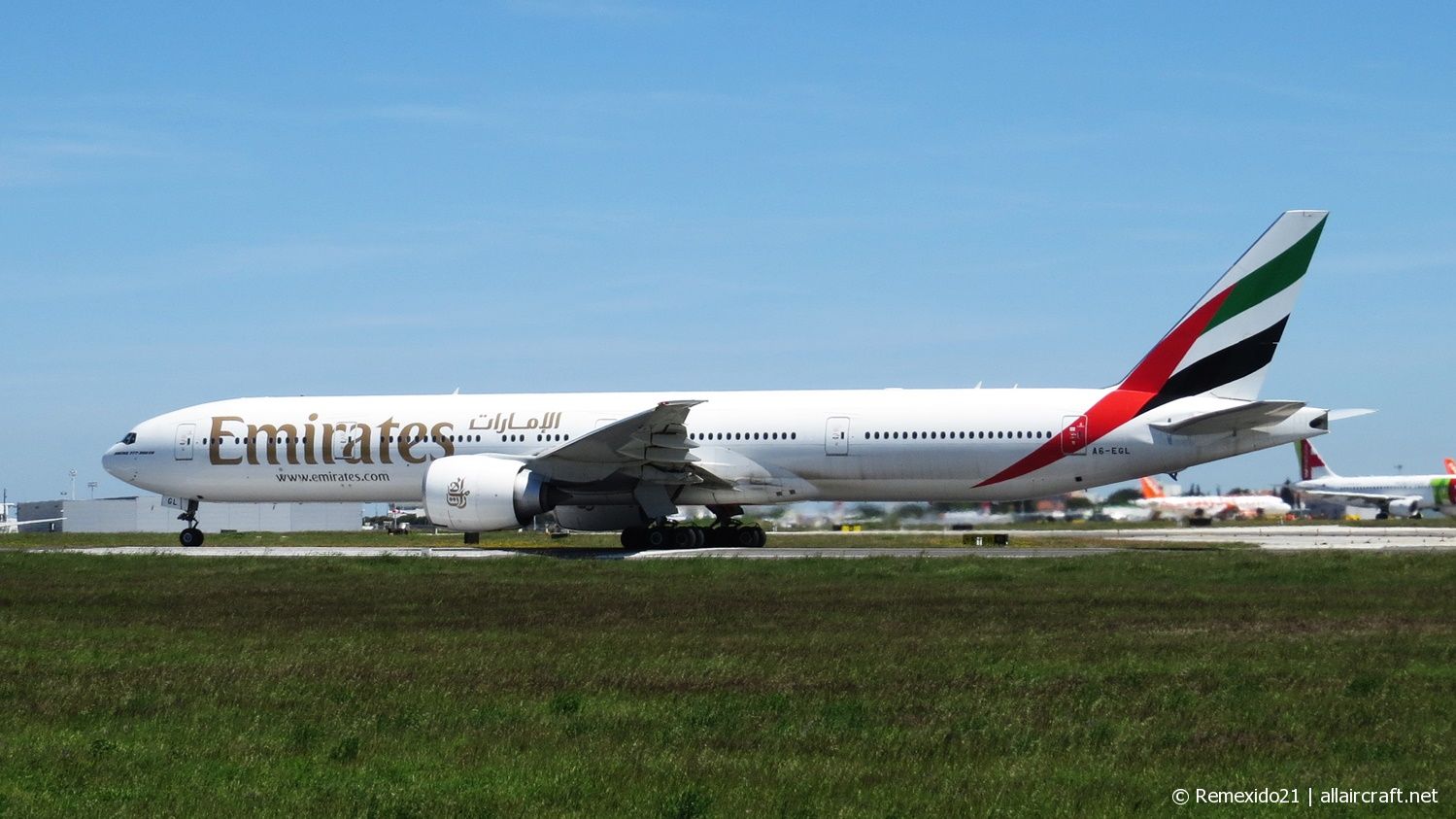 A6-EGL (41072) 2011 Boeing 777-31H(ER)