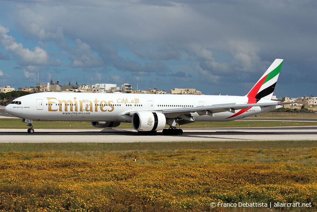 A6-EGL (41072) 2011 Boeing 777-31H(ER)