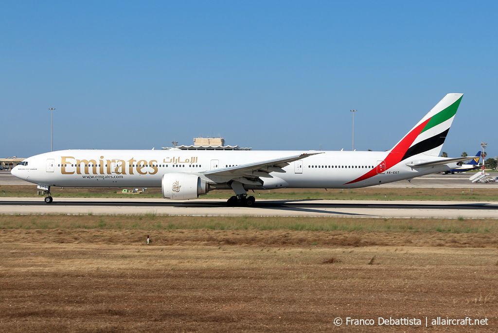 A6-EGT (35600) 2012 Boeing 777-31H(ER)