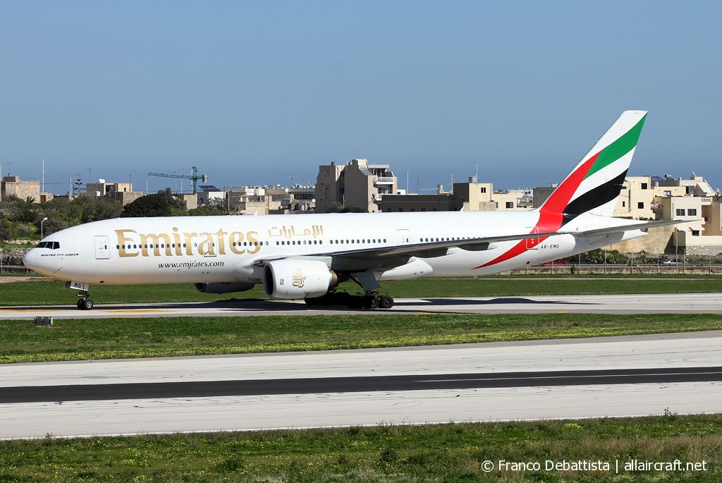 A6-EMG (27252) 1997 Boeing 777-21H(ER)
