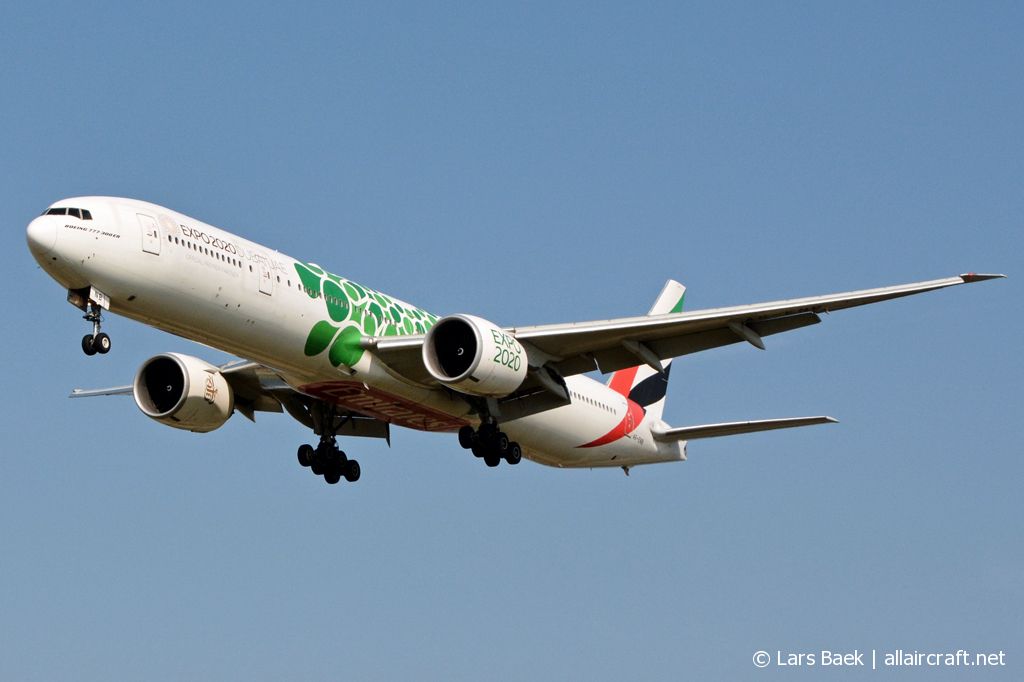 A6-ENB · Boeing 777-31H/ER · (CPH / EKCH)
