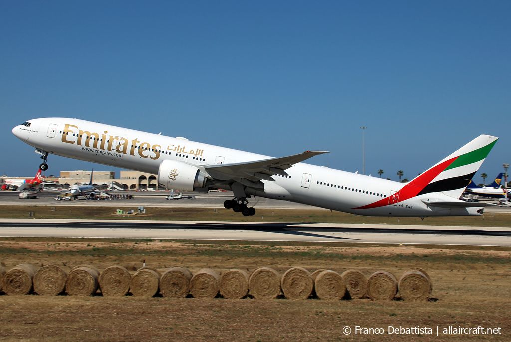 A6-ENK (38991) 2013 Boeing 777-31H/ER