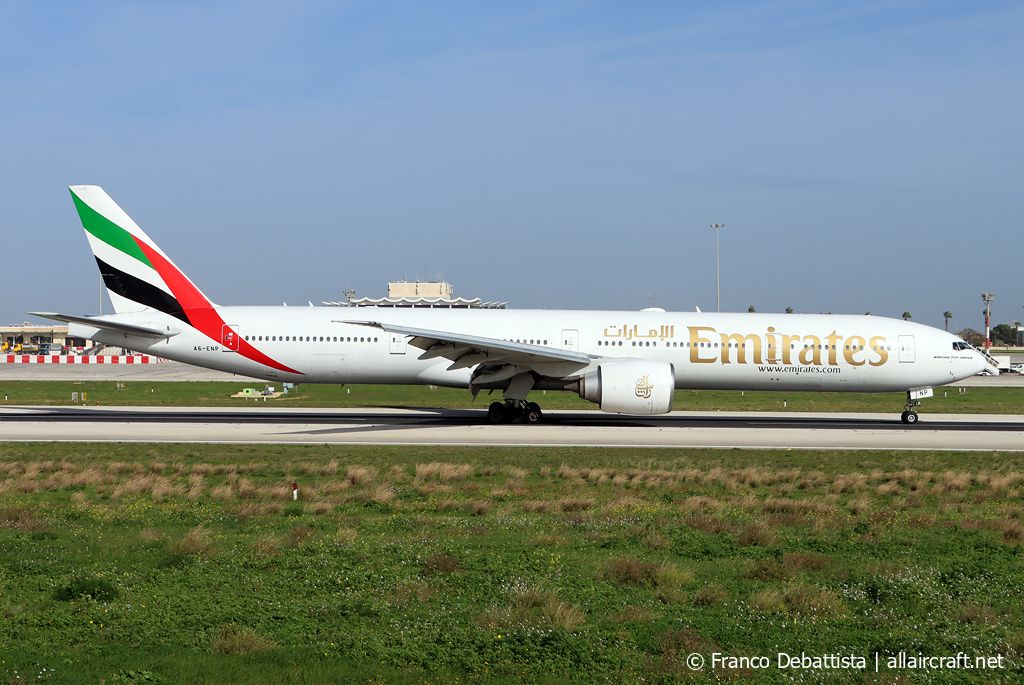 A6-ENP · Boeing 777-31H/ER · (MLA / LMML)