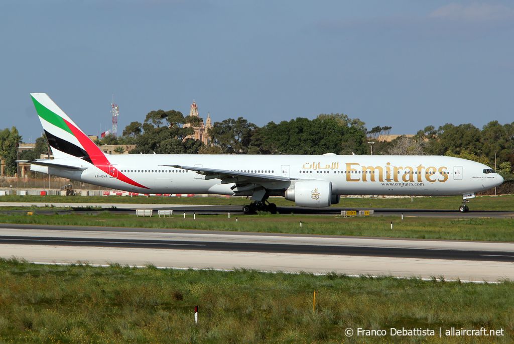 A6-ENR · Boeing 777-31H/ER · (MLA / LMML)