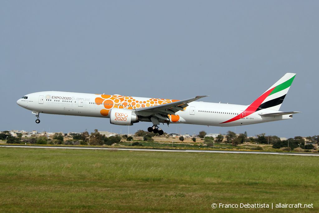 A6-EPO (42334) 2016 Boeing 777-31H(ER)