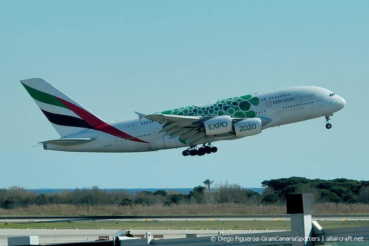 A6-EEW · Airbus A380-861 · (BCN / LEBL)
