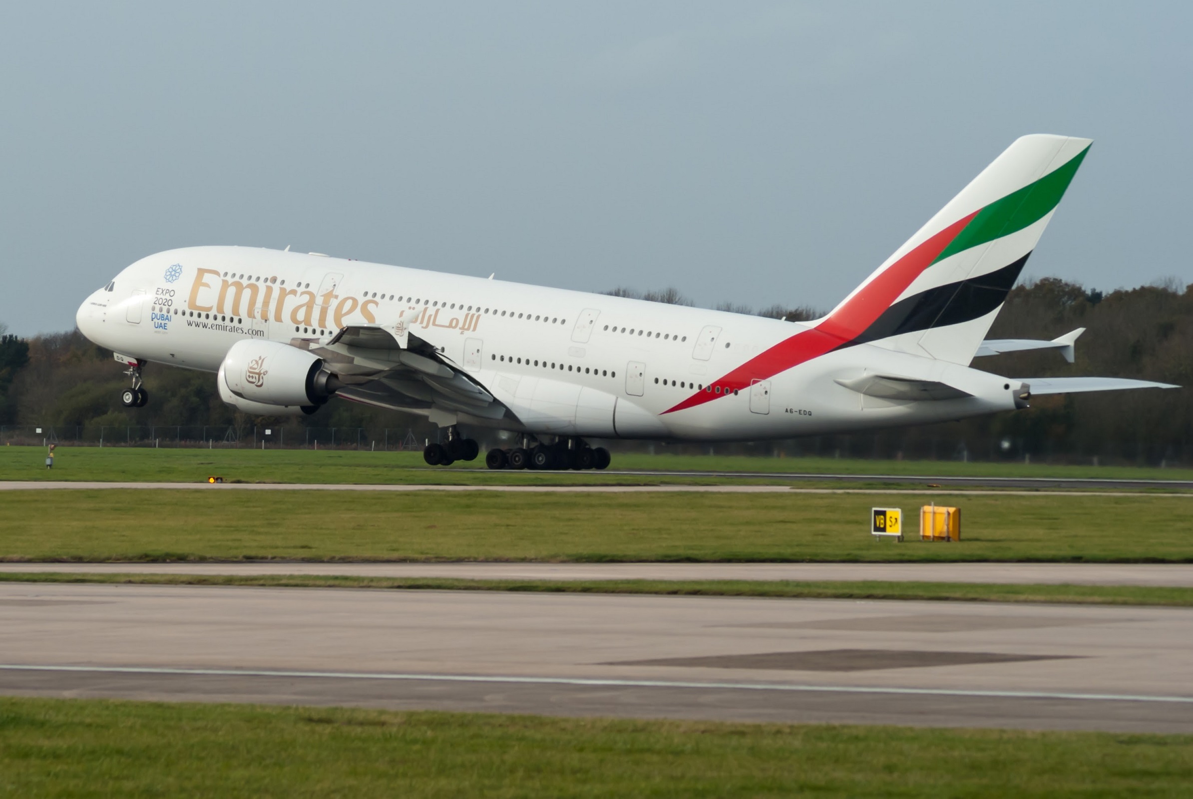 A6-EDQ · Airbus A380-861 · (MAN / EGCC)