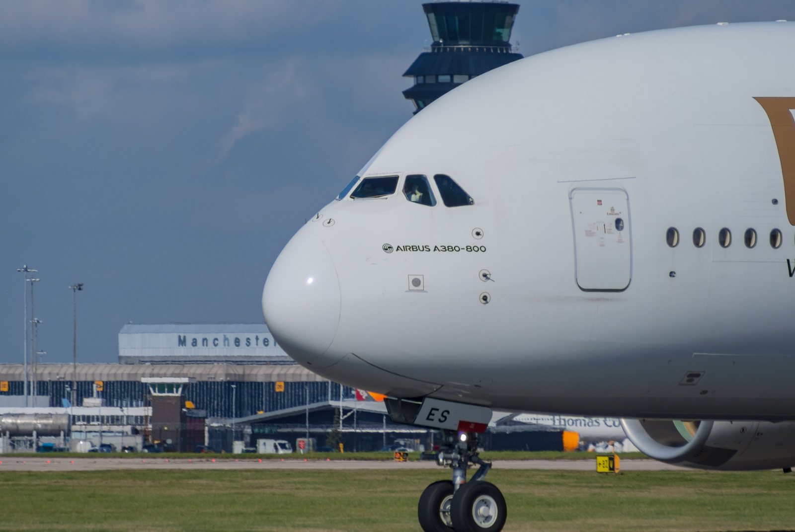 A6-EES (140) 2013 Airbus A380-861
