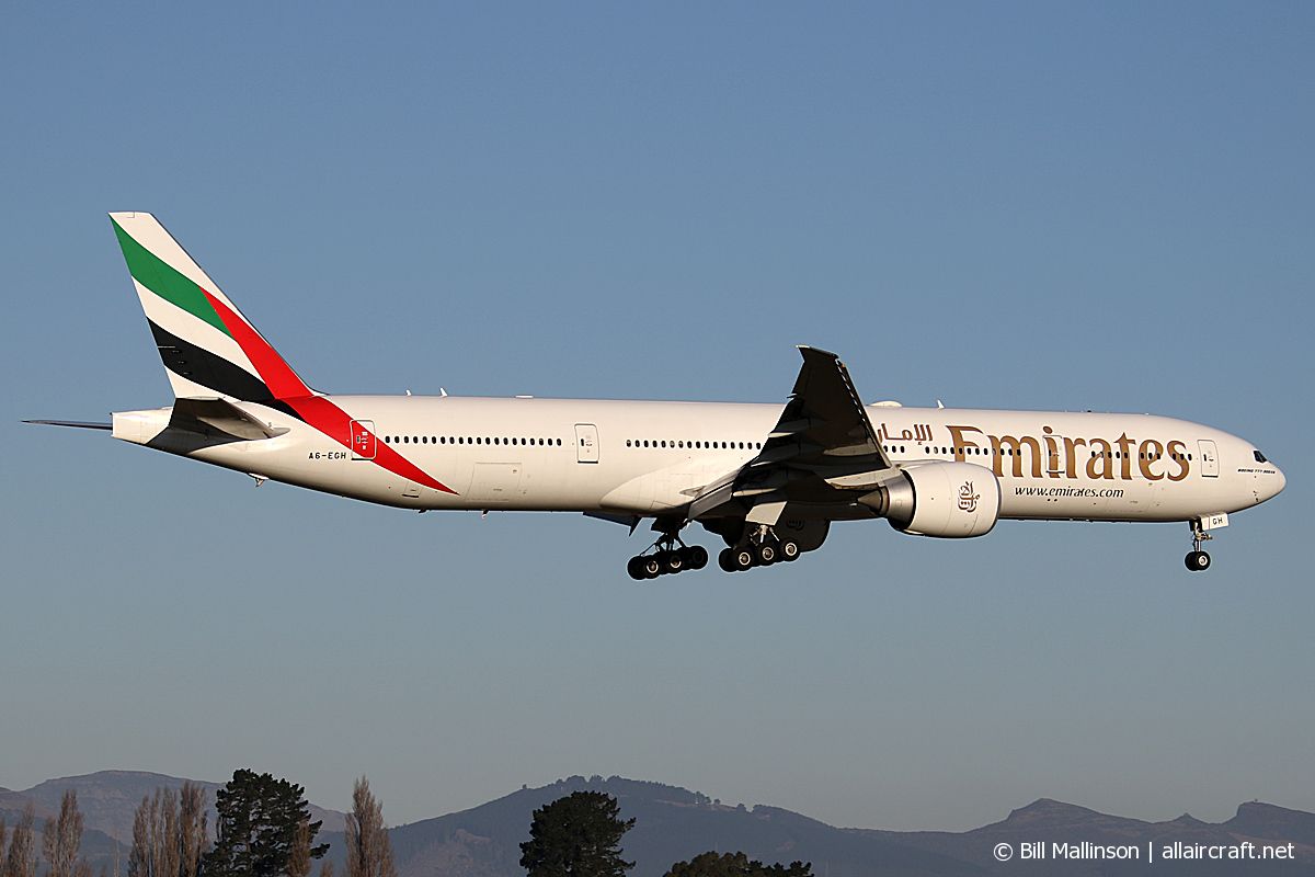 A6-EGH · Boeing 777-31H/ER · (CHC / NZCH)
