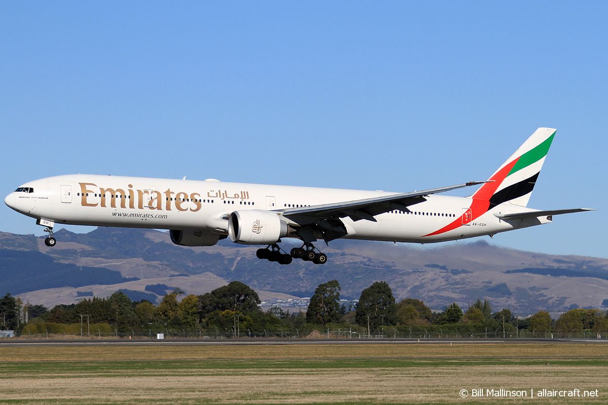 A6-EGH · Boeing 777-31H/ER · (CHC / NZCH)