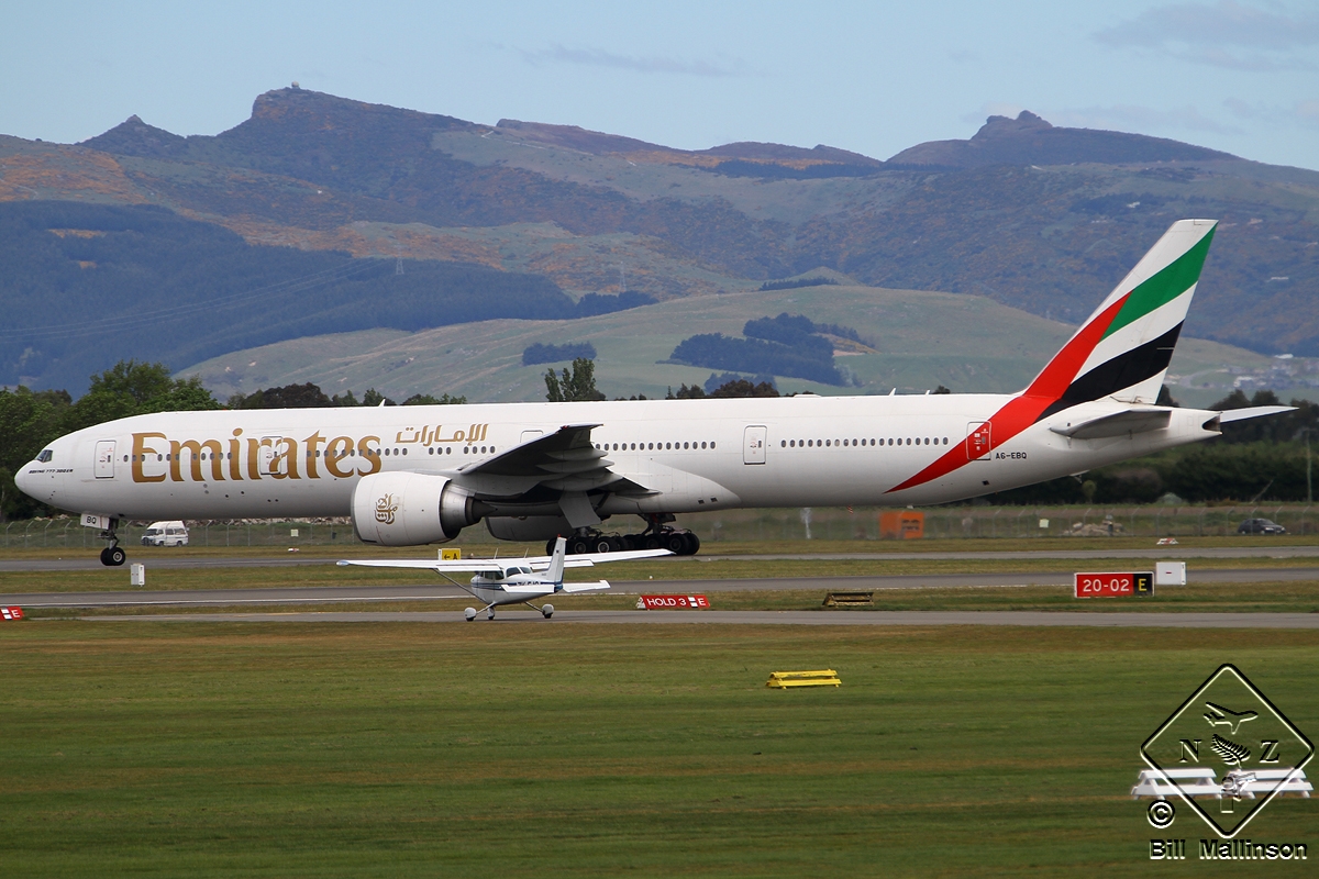 A6-EBQ (33863) 2006 Boeing 777-36N(ER)