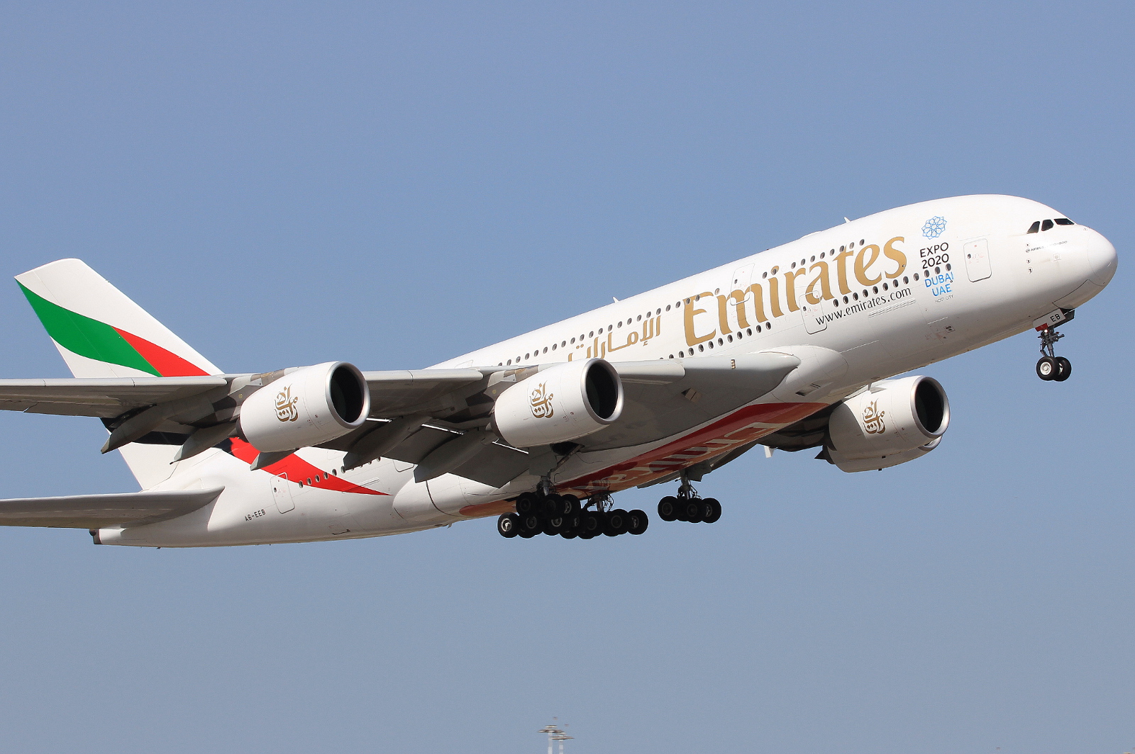 A6-EEB · Airbus A380-861 · (FCO / LIRF)