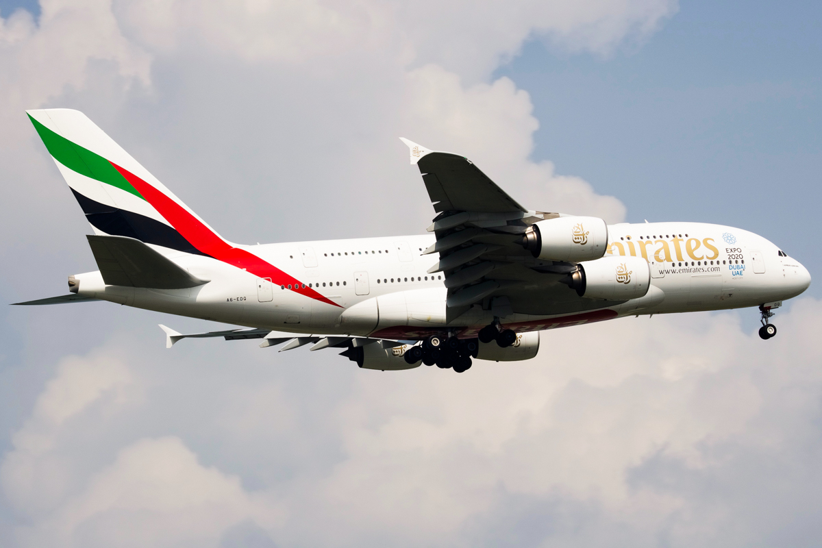 A6-EDQ · Airbus A380-861 · (SIN / WSSS)