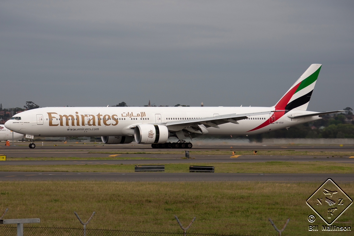 A6-ECX · Boeing 777-31H/ER · (SYD / YSSY)