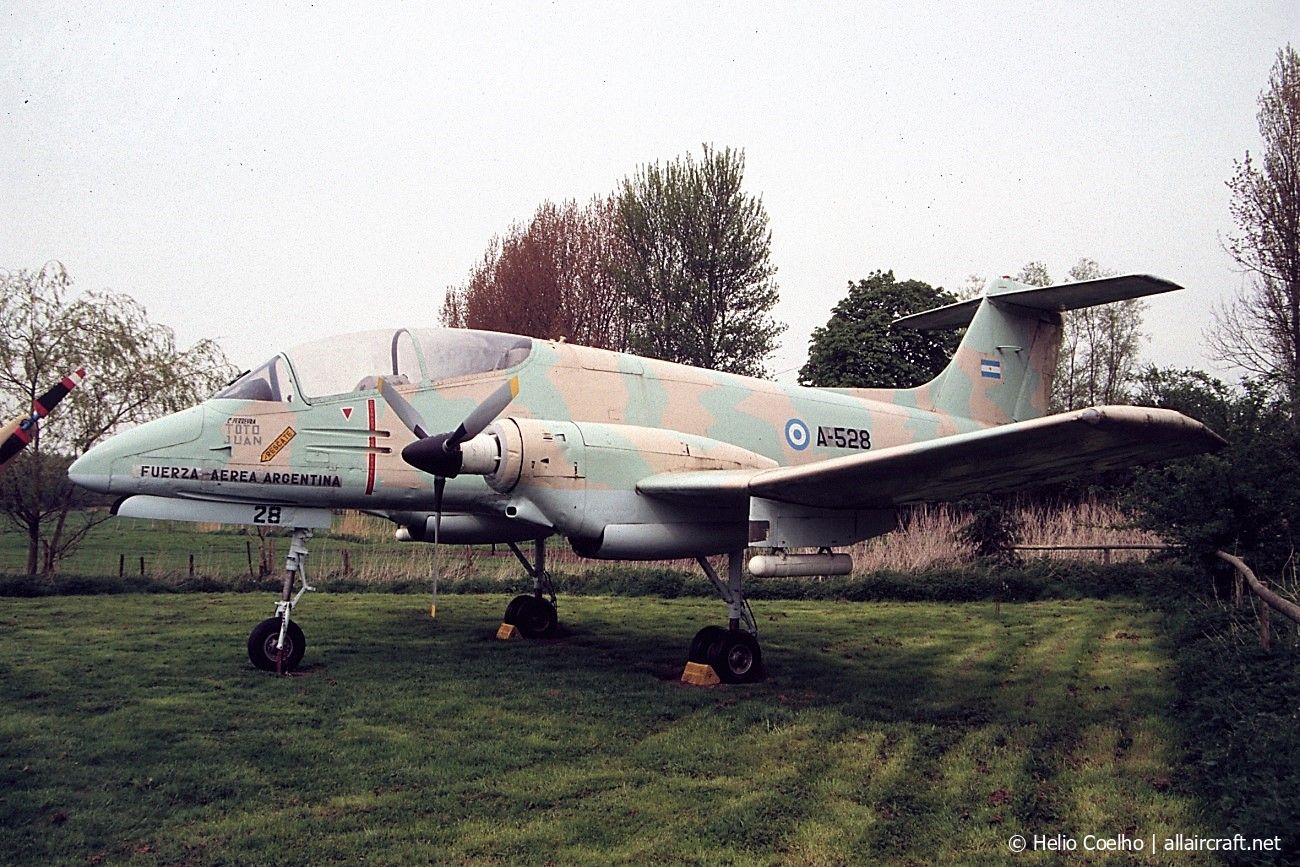 A-528 (028) 1979 FMA IA-58A Pucará
