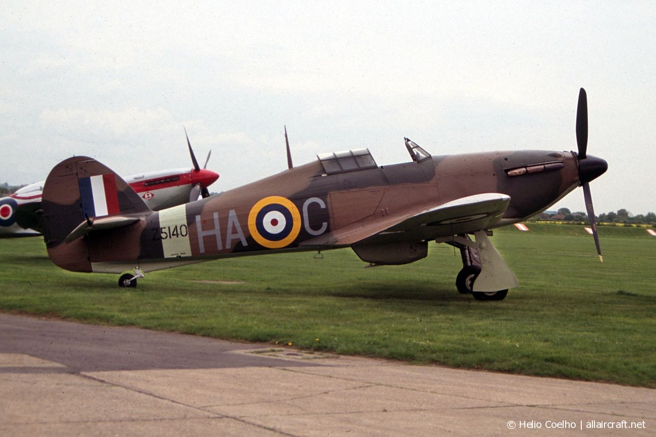 G-HURI · Hawker (CCF) Hurricane Mk12A · (EGSU)