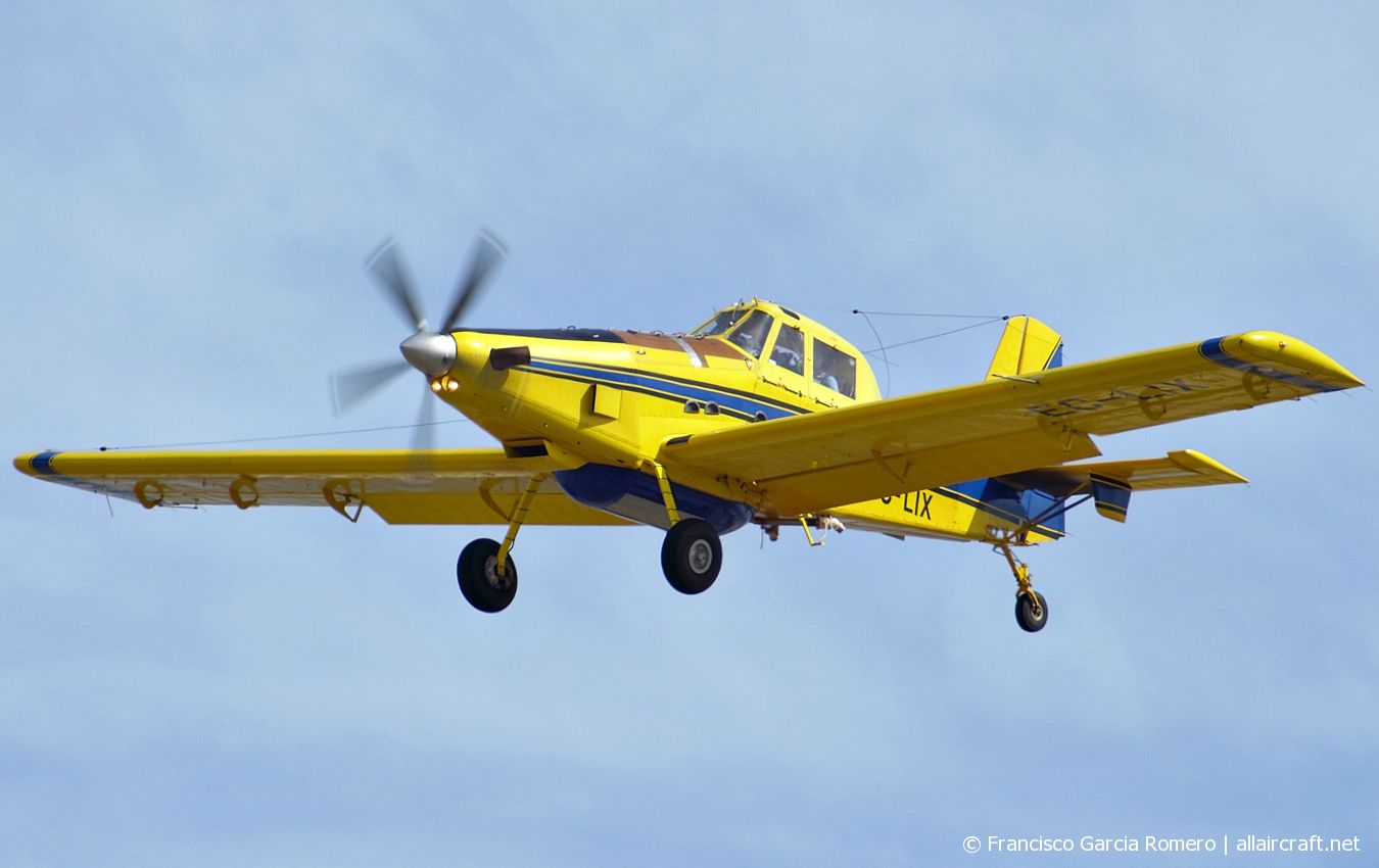 EC-LIX · Air Tractor AT-802 · (LPA / GCLP)