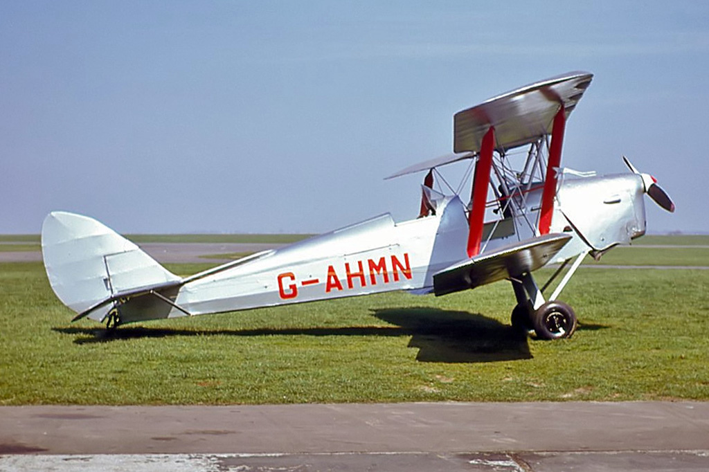 G-AHMN · De Havilland DH-82A Tiger Moth · (PSL / EGPT)