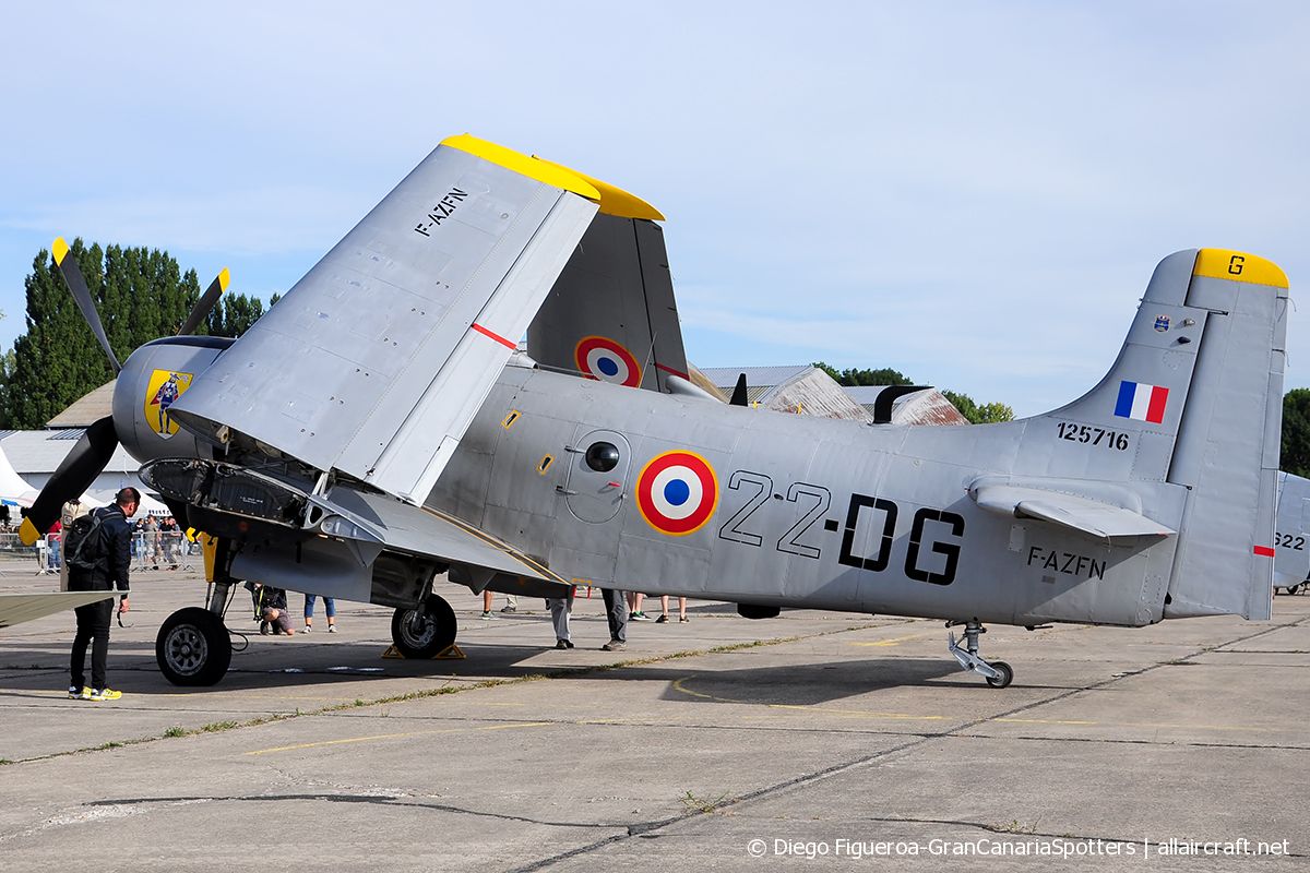 F-AZFN · Douglas A-1 Skyraider · (LFPM)