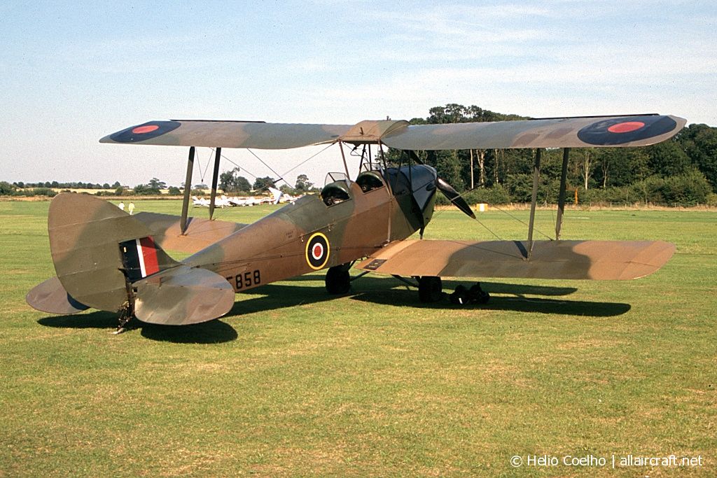 G-BLUZ / LF858 1944 DeHavilland DH.82B Queen Bee