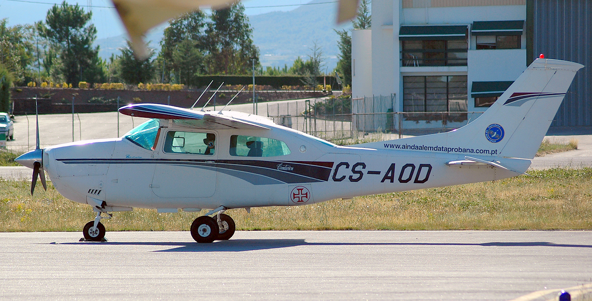 CS-AOD · Cessna 210L Centurion · (VRL / LPVR)