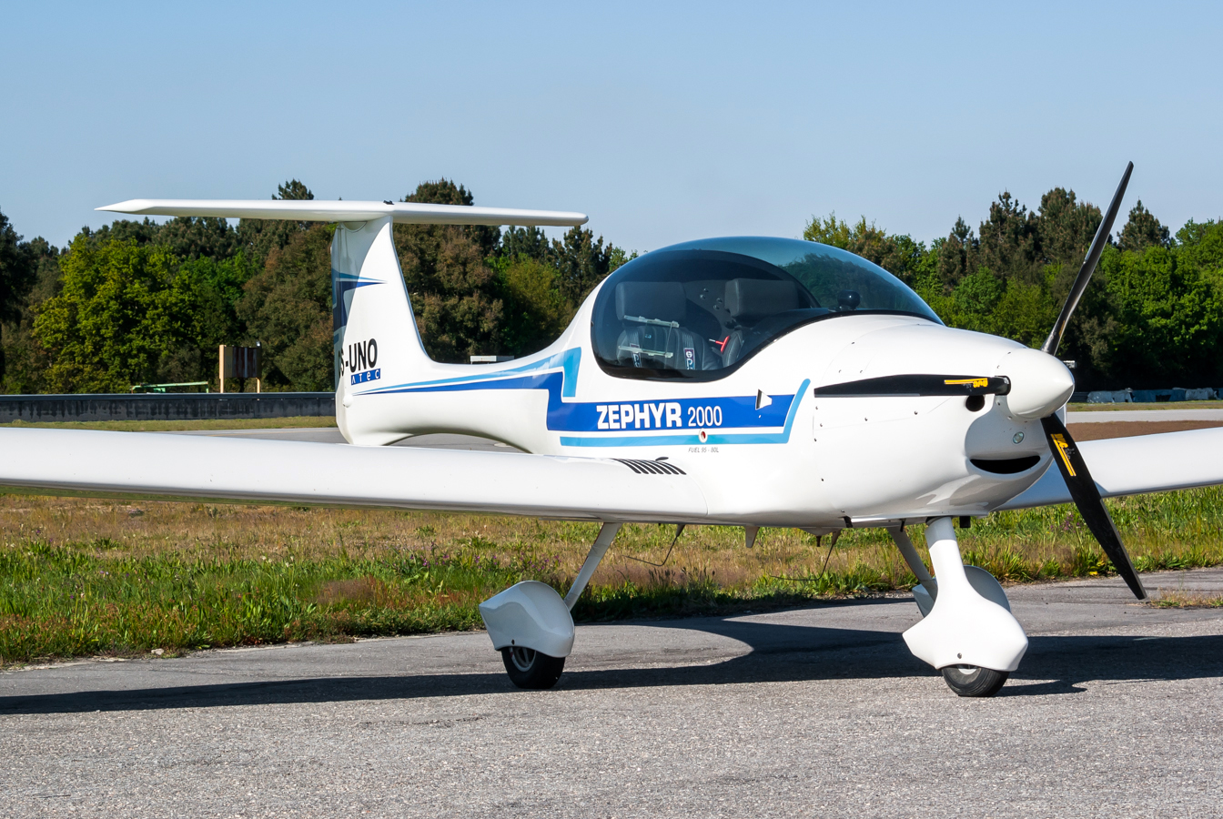 CS-UNO ATEC Zephyr 2000