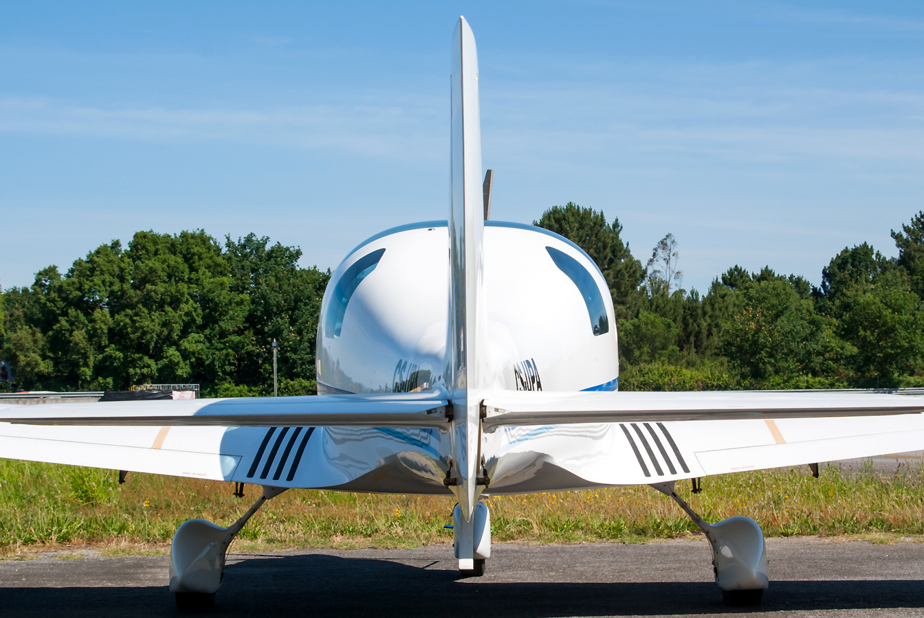 CS-UPA (DYK03/2006) Aerospool Dynamic WT-9