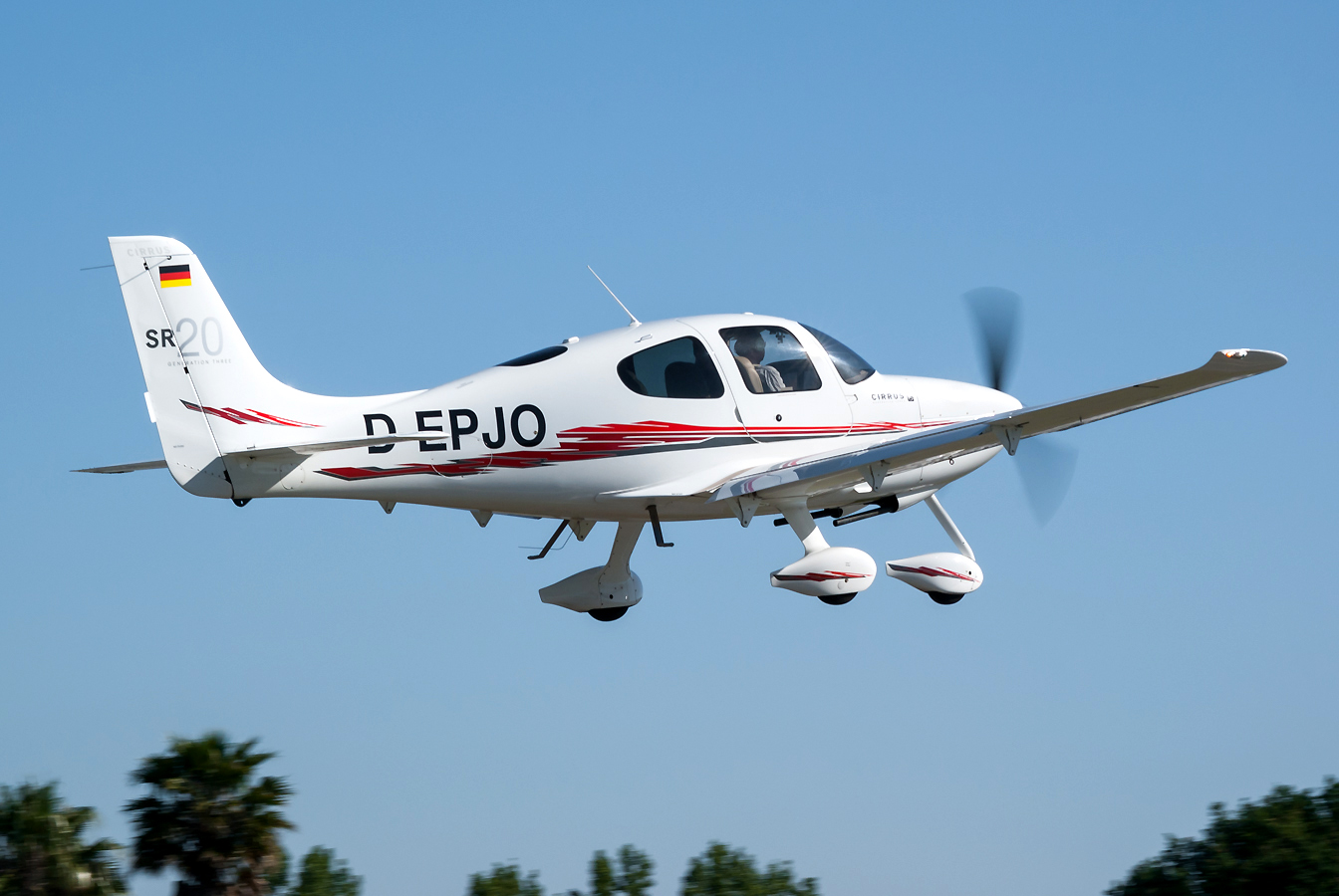 D-EPJO · Cirrus SR20 G3 · (BGZ / LPBR)