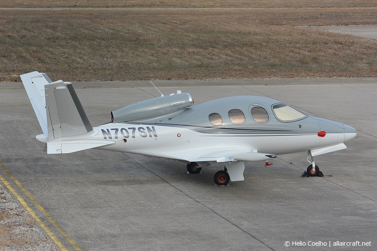 N707SN (0041) 2018 Cirrus SF50 VisionJet