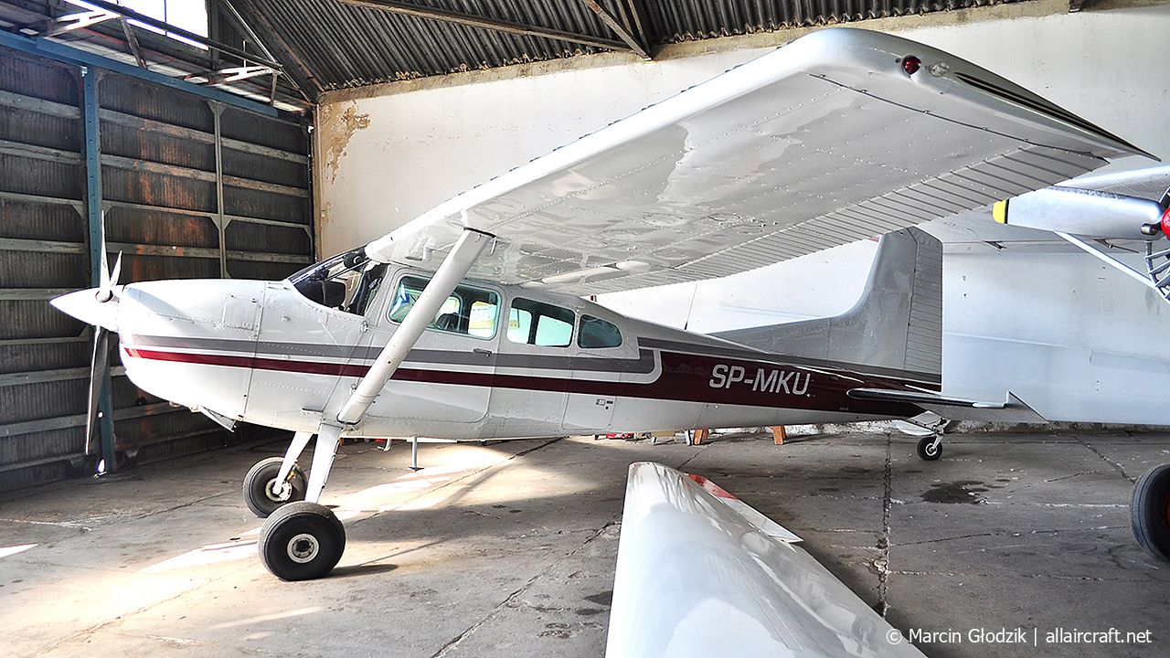 SP-MKU (18502768) Cessna A185F Skywagon