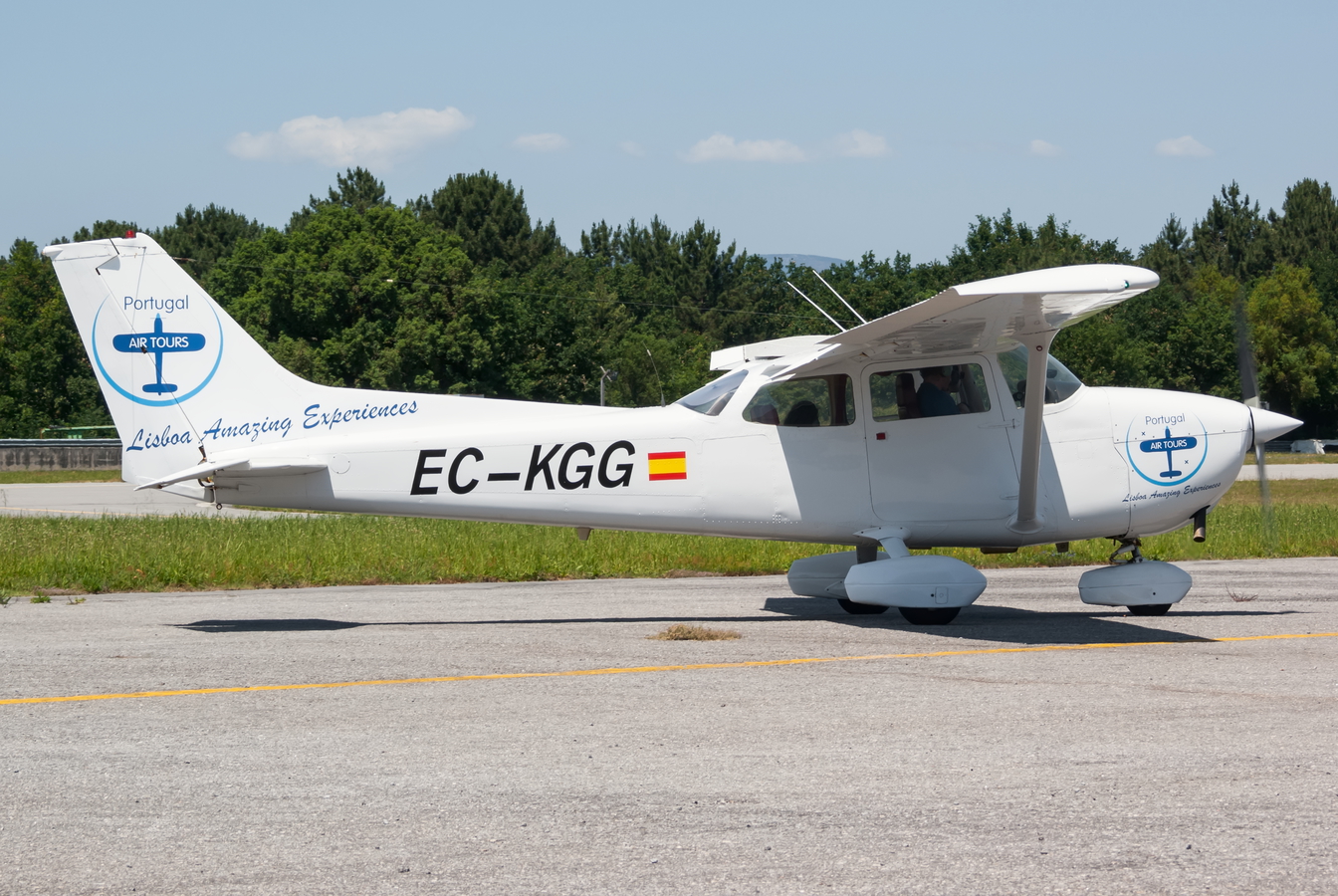 EC-KGG · Cessna · Braga