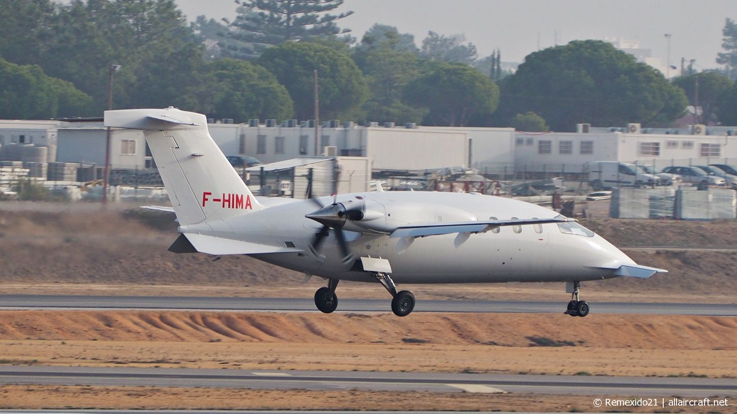 F-HIMA · Piaggio P-180 Avanti II · (FAO / LPFR)