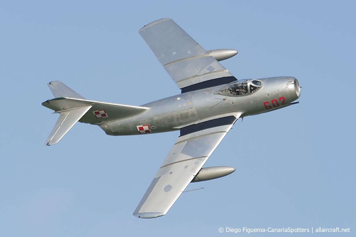 602 - SP-MIG · PZL-Mielec Lim-2 · (LFPM)