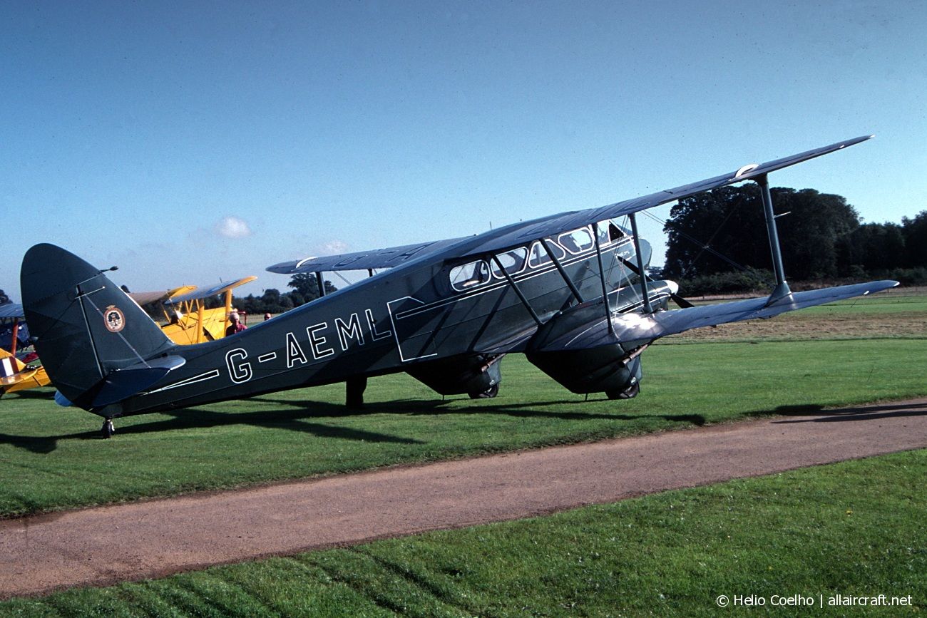 G-AEML · De Havilland DH-89A Dragon Rapide · (EGTH)