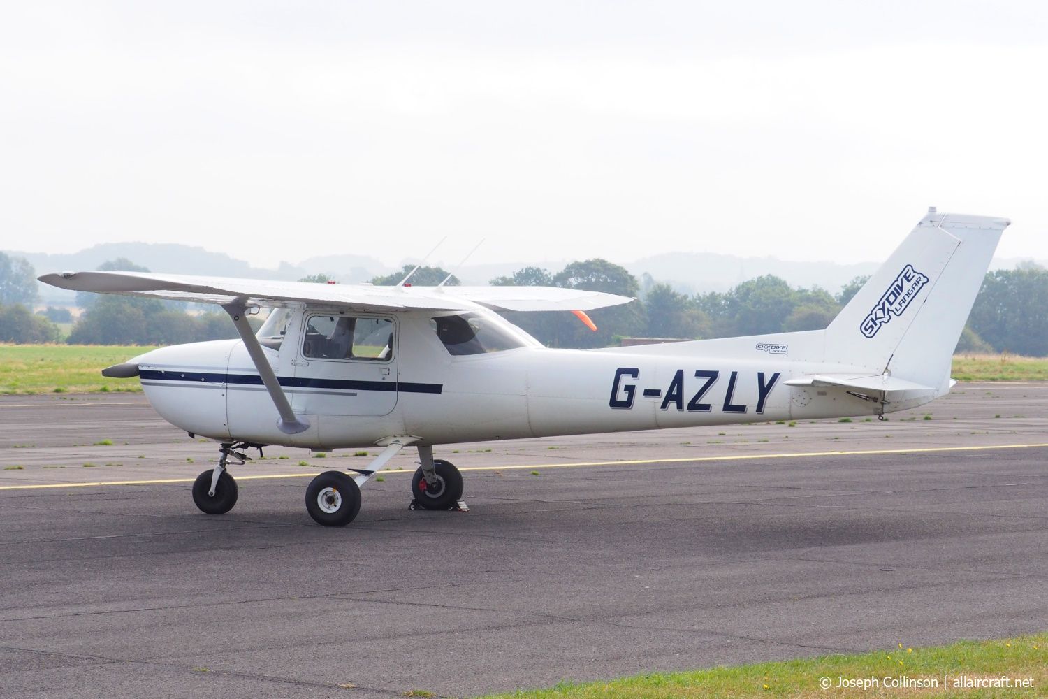 G-AZLY (0771) 1972 Reims-Cessna F150L