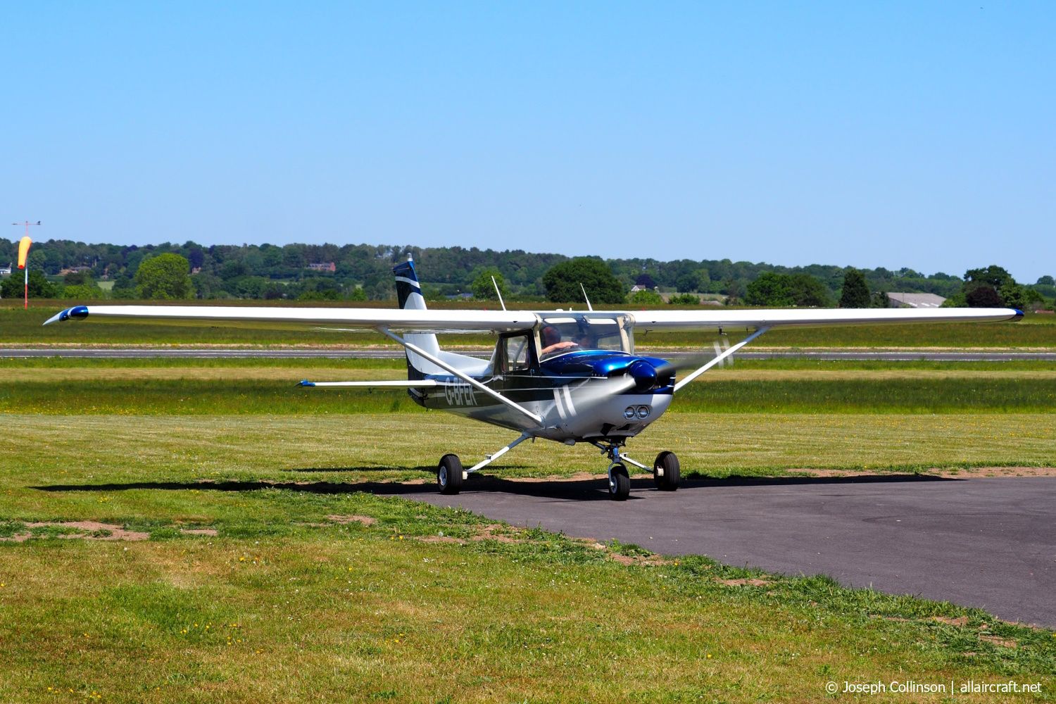 G-BFEK · Reims-Cessna F152 · (EGBO)