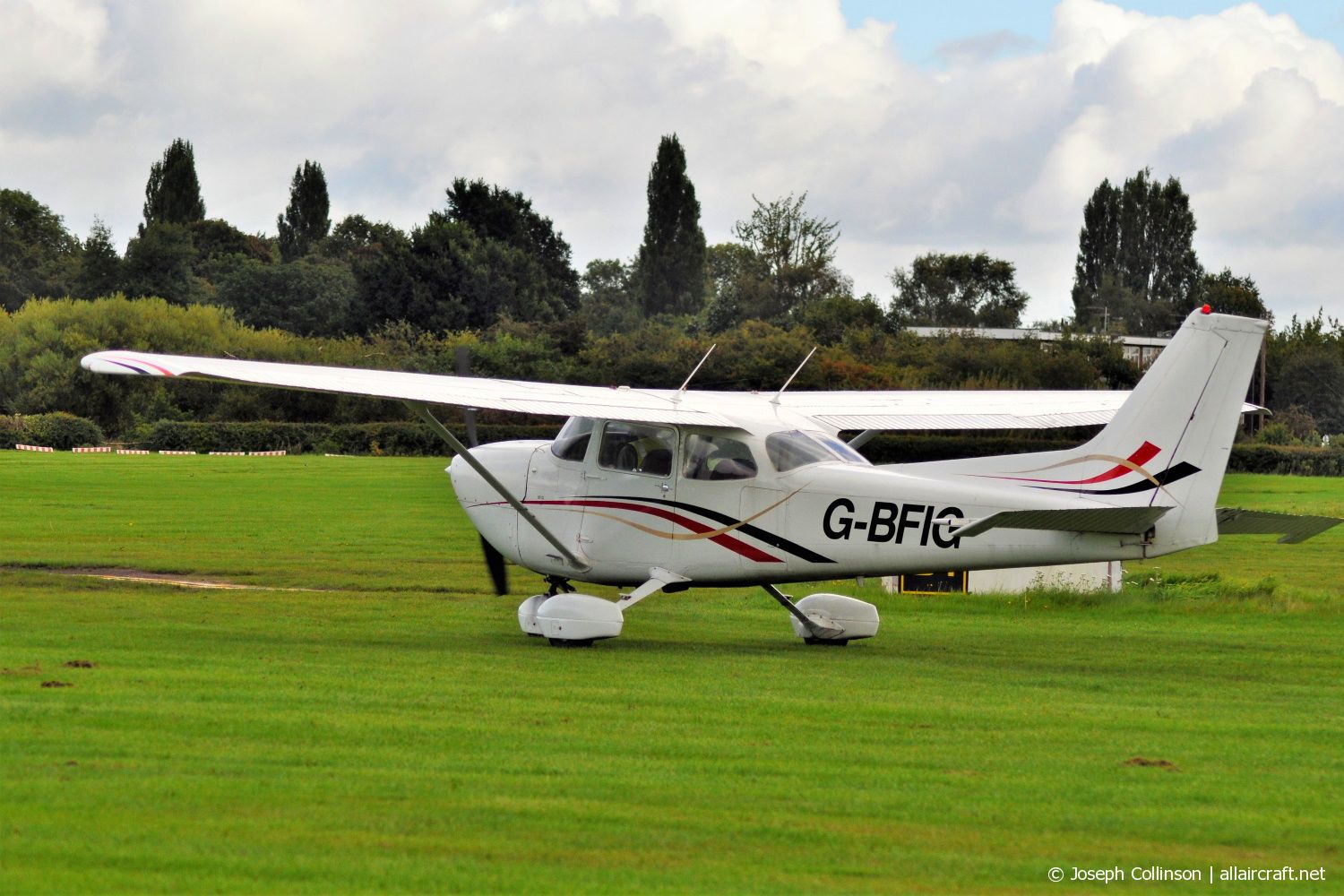G-BFIG · Reims-Cessna FR172K Hawk XP · (EGCB)