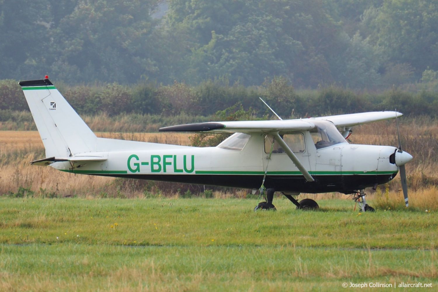 G-BFLU (1433) 1978 Reims-Cessna F152