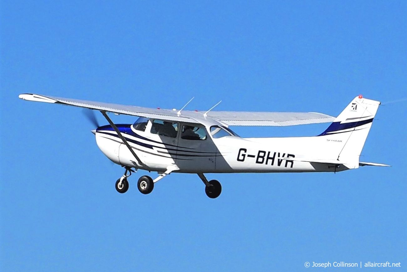 G-BHVR · Cessna 172N Skyhawk · (EGCK)