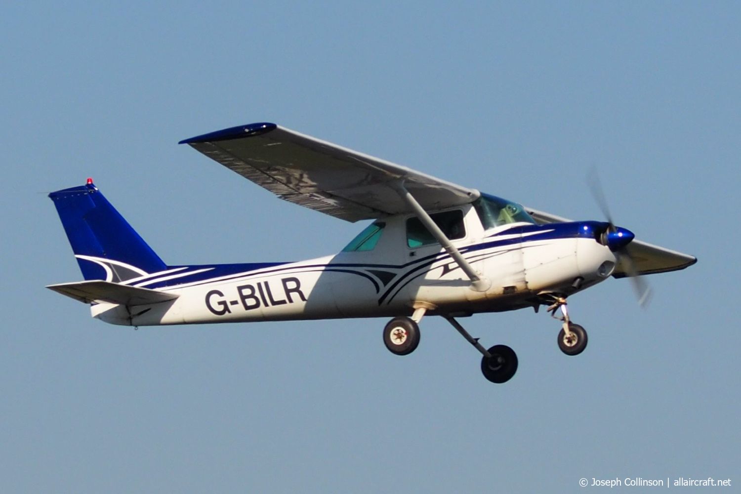 G-BILR · Cessna 152 · (EGCV)